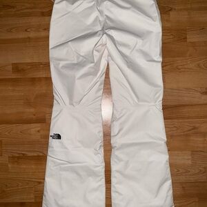 THE NORTH FACE Women's Sally Insulated Snow Pants Gardenia White XL Regular